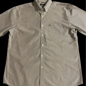 Men’s XL Nautica Charcoal Grey pinstripe button down business/dress shirt sz XL